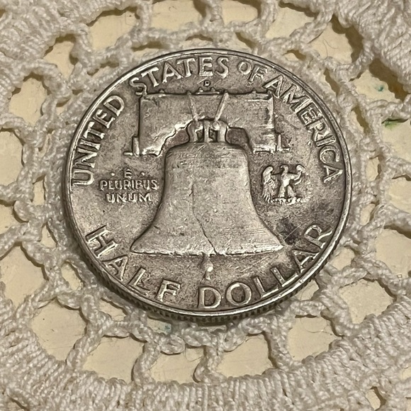 *Vintage Coin* 1958 Franklin Half Dollar - Picture 2 of 2